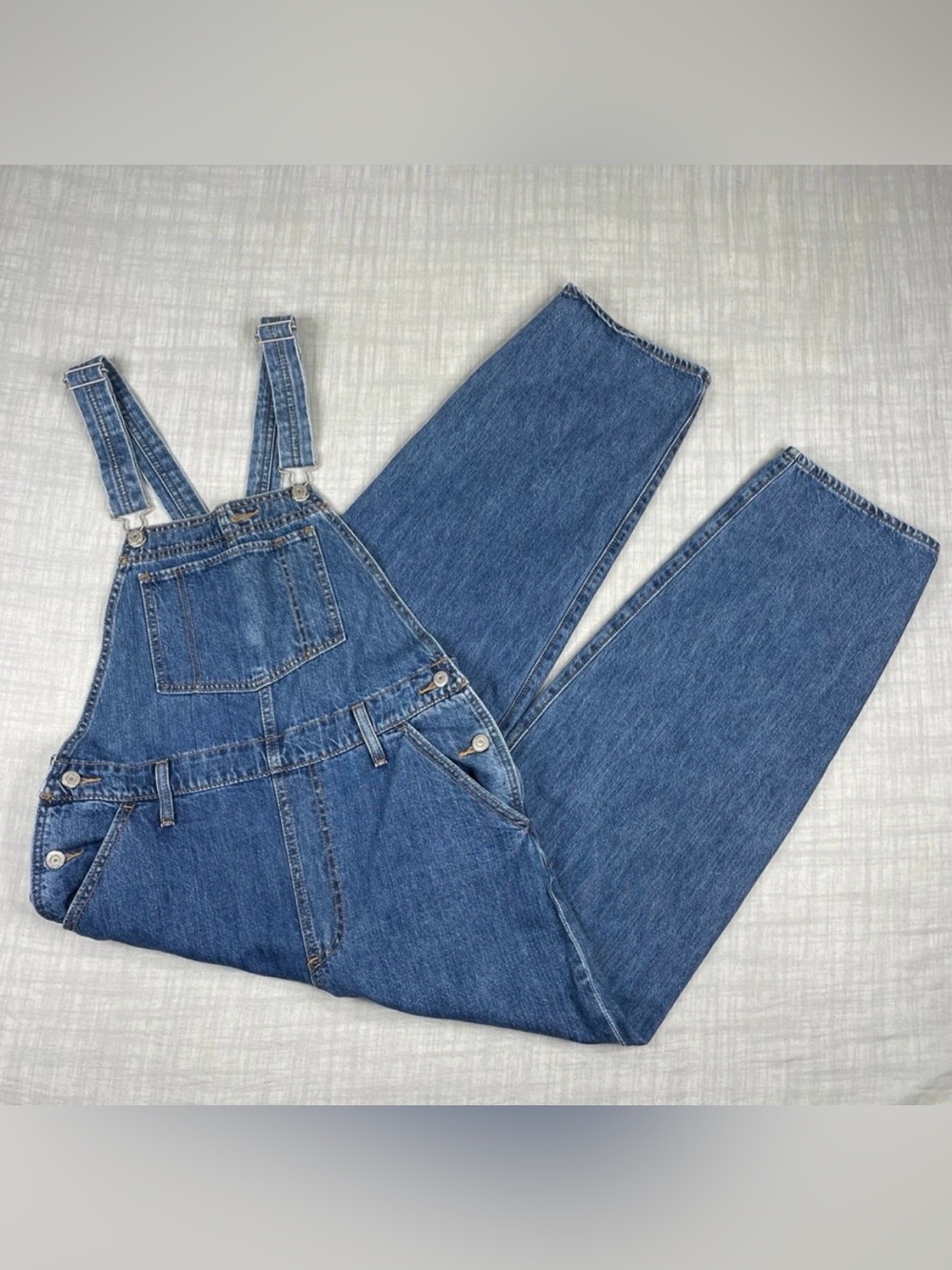 Levis Premium Womens Size SMALL Baggy Overalls